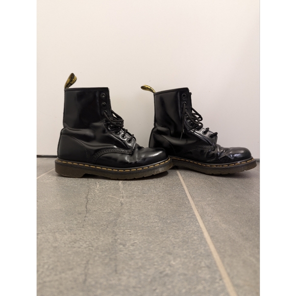 Doc Martens 1460 Smooth Leather, Lace  Up Boots, Unisex, Adult, Black - Picture 2 of 7